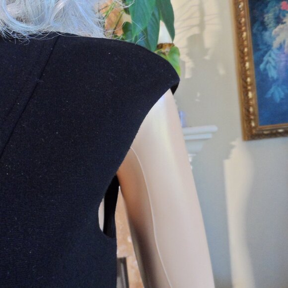Akris Punto Black Sheath Dress w/Front Zipper Detail Size FR 36/US 4 - Picture 10 of 16